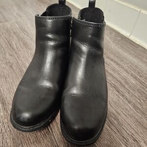 Sonoma Black Women's Chelsea Ankle Boots